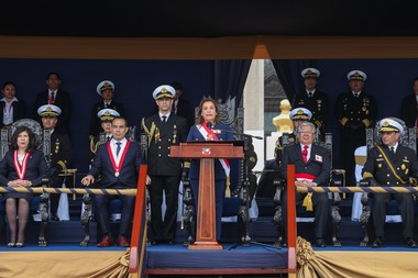 Preşedinta din Peru, Dina Boluarte, a fost destituită de Parlament, care a invocat „incapacitatea morală permanentă” a acesteia de a-şi exercita funcţiile

