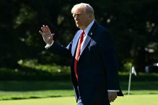 Trump ameninţă să-şi anuleze întâlnirea cu Xi, din cauza unui conflict cu privire la pământurile rare. El ameninţă China, care ”devine foarte ostilă”, cu represalii comerciale ”masive”