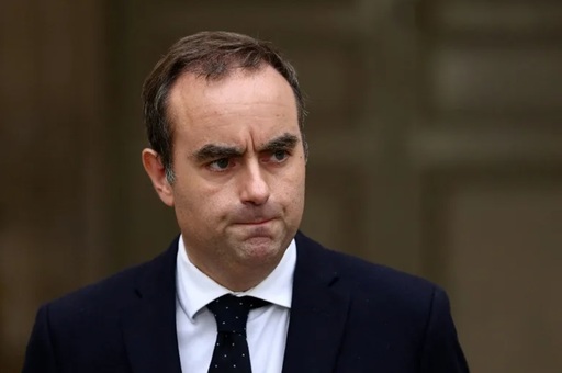 UPDATE-Macron îl numeşte din nou premier pe Lecornu, care a demisionat luni
