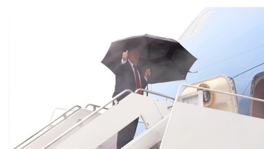 „Războiul s-a încheiat”, declară Donald Trump înainte de a pleca spre Israel