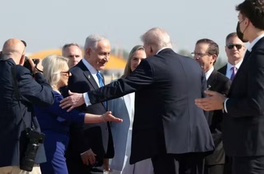 Preşedintele american Donald Trump, primit pe aeroportul Ben Gurion de către preşedintele israelian Isaac Herzog şi premierul Benjamin Netanyahu