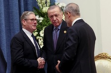 Regatul Unit, pregătit să ajute la monitorizarea armistiţiului şi dezarmarea Hamas, anunţă Starmer la Sharm el-Sheikh