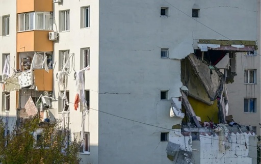 AFP relatează despre explozia dintr-un bloc din Bucureşti, soldată cu moartea a trei persoane