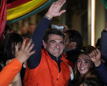 După 20 de ani de socialism, Bolivia a ales un preşedinte de centru-dreapta