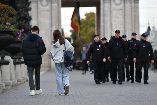 Numărul celor care declară limba română drept limbă maternă este în creştere în Republica Moldova