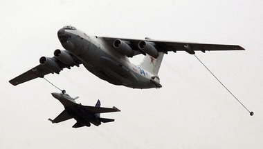 Două avioane militare ruseşti, un Su-30 şi un Il-78, pătrund timp de 18 secunde în spaţiul aerian al Lituaniei. Două Eurofighter Typhoon spaniole, trimise să le intercepteze