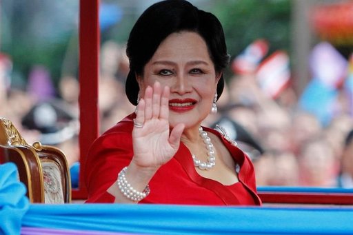 Thailanda: Regina-mamă Sirikit, figură puternică a monarhiei, a murit la 93 de ani. În tinereţe i se spunea „Jackie Kennedy a Asiei”