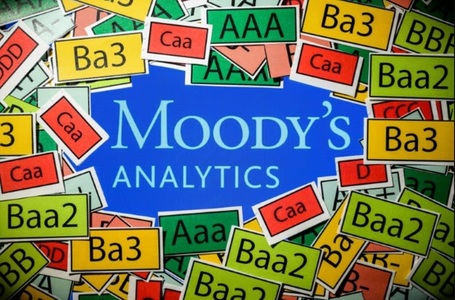 Moody's menţine ratingul suveran al Franţei la Aa3, datorie de calitate bună, însă îi scade perspectiva la ”negativă”, acordându-i un răgaz