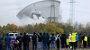 Germania demolează turnurile de răcire ale Centralei Nucleare de la Gundremmingen, în cadrul abandonării energiei nucleare. Desfiinţarea urmează să se încheie în 2040