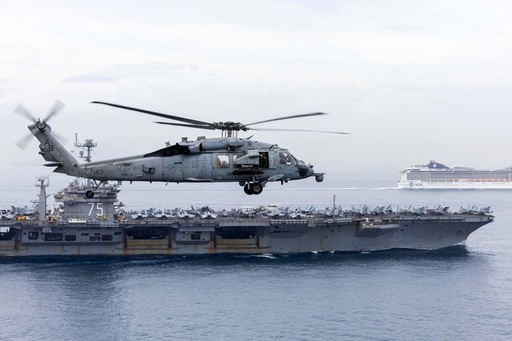 Un elicopter de tip MH-60R Sea Hawk şi un avion de vânătoare de tip Boeing F/A-18F Super Hornet, apaţinând portavionului USS Nimitz, se prăbuşesc în Marea Chinei de Sud, la 30 de minute unul după altul. Nicio victimă, anunţă US Navy
