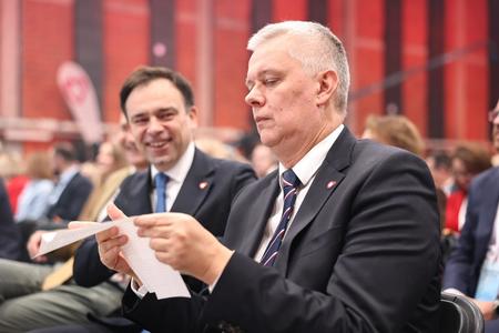 Doi ucraineni au fost arestaţi preventiv în Polonia în cadrul operaţiunii de sabotaj anunţată săptămâna trecută de Varşovia şi Bucureşti. Suspecţii ar fi colectat informaţii despre membri ai forţelor armate poloneze şi despre infrastructură