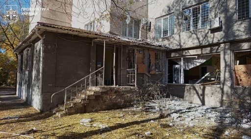 Nouă răniţi, inclusiv patru copii, într-un atac rus la un spital pediatric în Herson, ”o nouă crimă de război”, denunţă Lubineţ. 26.900 de gospodării, fără curent în Odesa. Un mort şi trei răniţi în Belgorod. Rusia anunţă cucerirea satului Vîşneve în Dnipropetrovsk