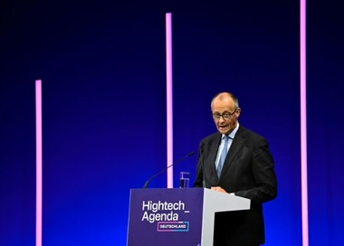 Germania adoptă cea mai mare creştere a salariului minim de la introducerea acestuia în urmă cu zece ani