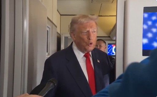 Trump refuză să excludă testele nucleare subterane şi rămâne vag în declaraţiile pe această temă
