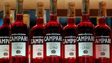 Poliţia italiană a pus sub sechestru acţiuni ale holdingului Campari în valoare de peste un miliard de euro
