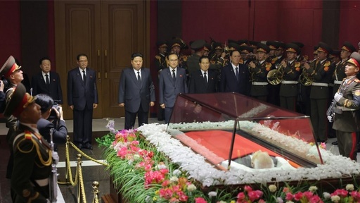 Fostul şef de stat al Coreei de Nord, Kim Yong Nam, moare la vârsta de 97 de ani în urma unei insuficienţe multiple de organe
