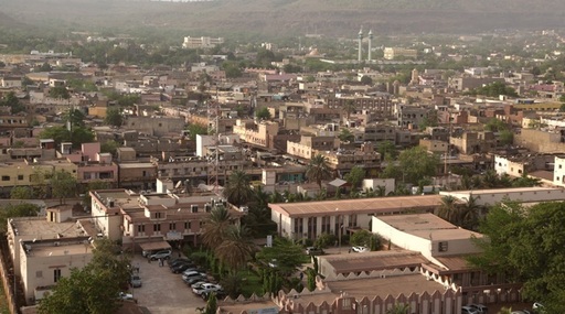Franţa le recomandă cetăţenilor francezi să părăsească temporar Mali ”cât mai rapid posibil”, din cauza unei blocade jihadiste în mai multe regiuni şi la Bamako
