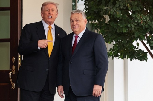 Trump cere UE să respecte Ungaria şi pe Orban. ”Uitaţi-vă la ceea ce i s-a întîmplat Europei cu imigraţia. Ei au oameni care inundă Europa de peste tot, iar asta dăunează”