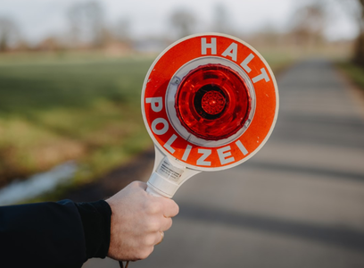 Un cuplu, surprins făcând sex la 140 de km/h pe o autostradă, în Germania