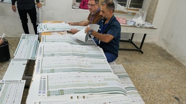 Irakienii aleg un nou Parlament, într-un scrutin care poate bulversa peisajul politic, supravegheat atent de Iran şi SUA