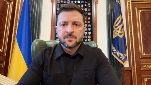 Ucraina ia măsuri pentru a stinge scandalul mitei de 100.000 de dolari din sectorul energetic, în care este implicat şi un fost asociat al preşedintelui. Zelenski cere demiterea miniştrilor justiţiei şi energiei