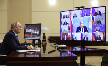 Unde este Putin? Liderul de la Kremlin ar avea mai multe birouri identice pentru a induce în eroare serviciile secrete străine - FOTO