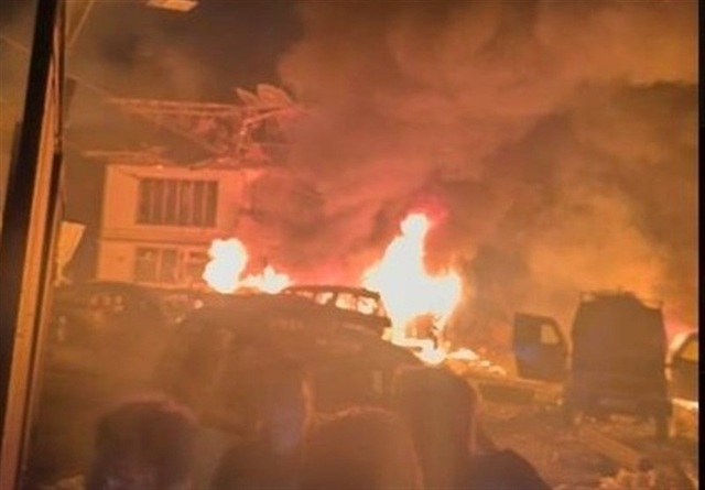 Cel puţin nouă morţi şi 27 de răniţi într-o explozie la o secţie de poliţie din Kashmirul indian