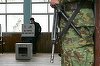 Ecuador: Alegătorii au votat împotriva propunerilor ca ţara să găzduiască baze militare străine şi de rescriere a constituţiei