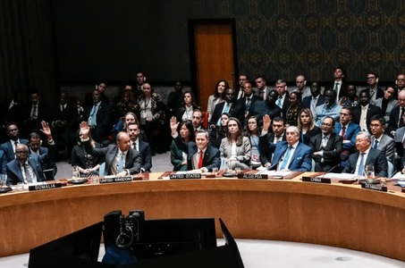 Consiliul de Securitate al ONU adoptă cu 13 voturi o rezoluţie americană care ”susţine” Planul de Pace al lui Trump în Războiul din Gaza. Rusia şi China s-au abţinut. Planul prevede desfăşurarea unei forţe internaţionale în enclavă /Hamas respinge decizia
