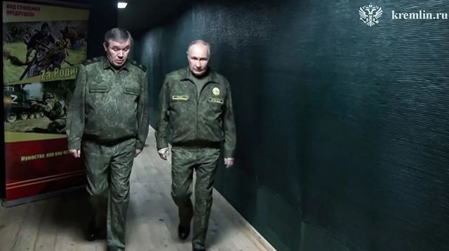 Rusia revendică cucerirea oraşului Kupiansk, în estul Ucrainei, în timpul unei vizite a lui Putin la un punct de comandament al grupării de trupe Vest