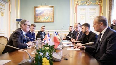 UPDATE - Ucraina şi aliaţii europeni resping părţi esenţiale ale planului SUA-Rusia. Zelenski spune că „lucrează” la planul american, dar insistă asupra unei păci „reale şi demne”