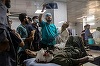 Cel puţin nouă morţi şi 300 de răniţi în Bangladesh, într-un cutremur de magnitudinea 5,5, resimţit până la Calcutta, în India. Între răniţi, mai ales studenţi şi muncitori. Cel puţin 14 clădiri avariate, incendiu într-o centrală electrică. 