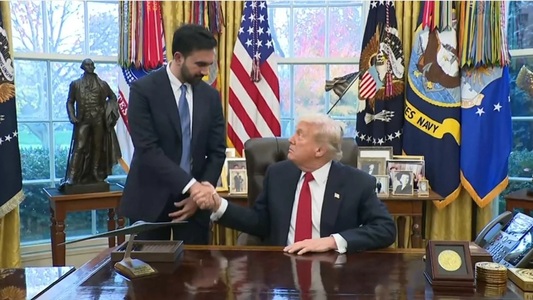 Trump îi întinde o mână, în Biroul Oval, aprigului său opozant Mamdani şi anunţă că vrea să-l ”ajute” să ”împlinească visurile newyorkezilor”. ”O campanie incredibilă”, îl felicită miliardarul pe noul primar democrat