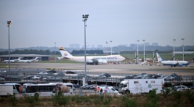 Trenuri şi zboruri anulate, creşe închise... Belgia se pregăteşte pentru trei zile de grevă naţională