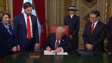 Donald Trump a ordonat prin decret ca Frăţia Musulmană să fie declarată drept „organizaţie teroristă”