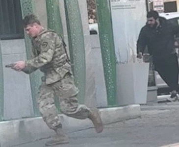 Suspectul afgan în atacul armat de la Washington urmează să fie inculpat de omor, după moartea unei membre a Gărzii Naţionale rănite în atac, anunţă procuroarea capitalei