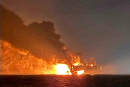 SBU revendică atacuri cu drone navale de tip ”Baby Sea” vizând două petroliere ale flotei fantome ruse la Marea Neagră, într-o operaţiune comună cu Marina ucraineană. Terminalul petrolier de la Novorossiisk, închis în urma unui atac cu dronă navală