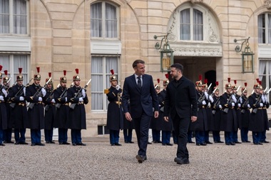 Macron vizitează China cu Ucraina pe agenda discuţiilor