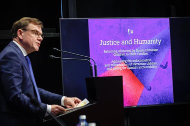 Germania spune că nu are nevoie de „sfaturi” din partea Statelor Unite, răspunzând afirmaţiilor din Strategia naţională de securitate a administraţiei Trump