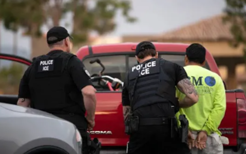 NBC News: ICE a arestat aproape 75.000 de persoane fără antecedente penale, arată noi date