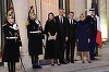 Croaţia semnează cu Franţa, într-o vizită a premierului Andrej Plenkovic la Paris, un contract de cumpărare a 18 tunuri de tip Caesar şi o scrisoare de intenţie în vederea modernizării a 12 avioane de tip Rafale