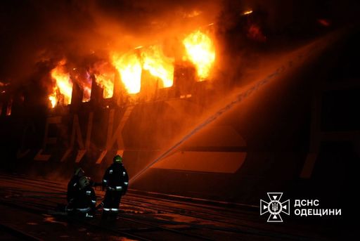 Rusia a atacat porturile ucrainene Odesa şi Ciornomorsk, avariind trei nave turceşti - VIDEO