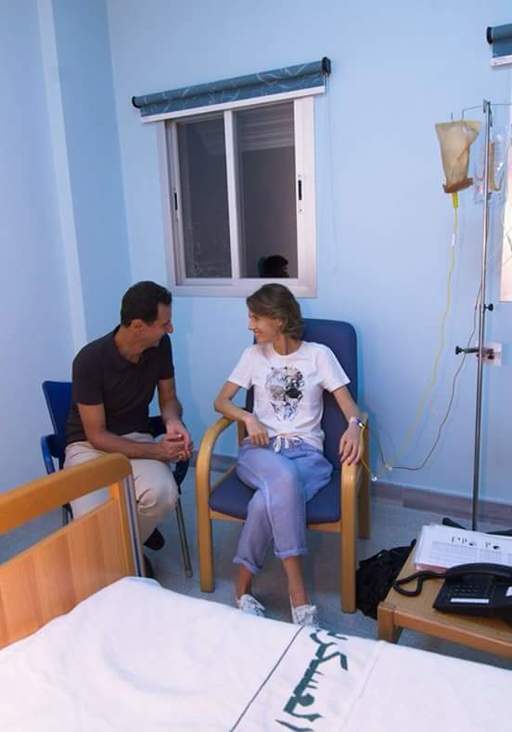 The Guardian: Familia Assad trăieşte în lux, dar izolată în Rusia. Fostul preşedinte sirian „îşi perfecţionează cunoştinţele de oftalmologie”, iar soţia sa a urmat cu succes un tratament experimental pentru cancer

