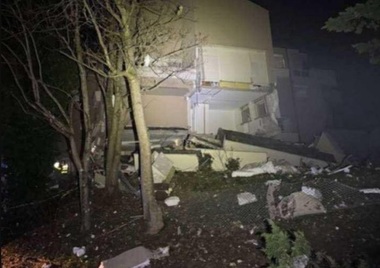 Cel puţin şase morţi, inclusiv doi copii, în estul Franţei, într-o explozie într-un imobil cu patru etaje la Trévoux