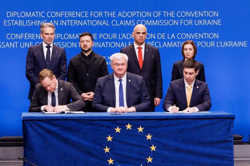 Liderii mai multor ţări au semnat tratatul care înfiinţează organismul internaţional pentru despăgubiri de război datorate Ucrainei - FOTO