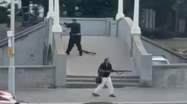 Filipinele dezmint că adăpostesc tabere de antrenament jihadiste ale Statului Islamic, după atacul de la Sydney. Manila a recunoscut că Sajid Akram şi fiul său, Naveed, care au ucis 15 persoane pe plaja Bondi, s-au aflat în ţară de la 1 la 28 noiembrie