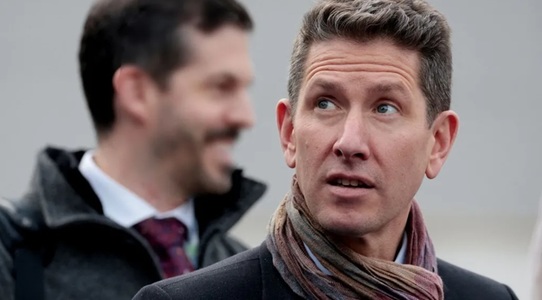 Londra îl numeşte ambasador la Washington pe diplomatul de carieră Christian Turner, în locul Peter Mandelson, destituit din cauza unor legături cu Jeffrey Epstein