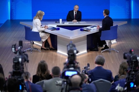 UPDATE-”Suntem pregătiţi şi vrem să punem capăt conflictului prin mijloace paşnice”, dar ”nu vedem Ucraina pregătită de discuţii”, anunţă Putin în conferinţa sa de presă anuală. Salută cuceririle, dar nu se consideră ”vinovat” de morţi