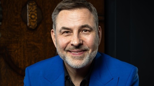 Autorul britanic de literatură pentru copii David Walliams, abandonat de editură după acuzaţii de hărţuire a unor angajate tinere