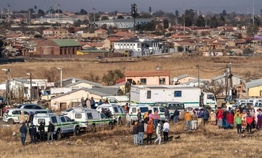Africa de Sud: Un bărbat înarmat a ucis cel puţin 10 persoane şi a rănit alte 10 într-un atac lângă Johannesburg